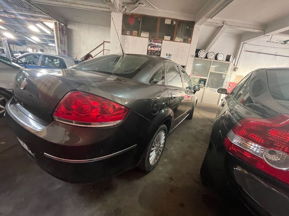 Fiat Linea 1.3 M-Jet Emotion foto 4