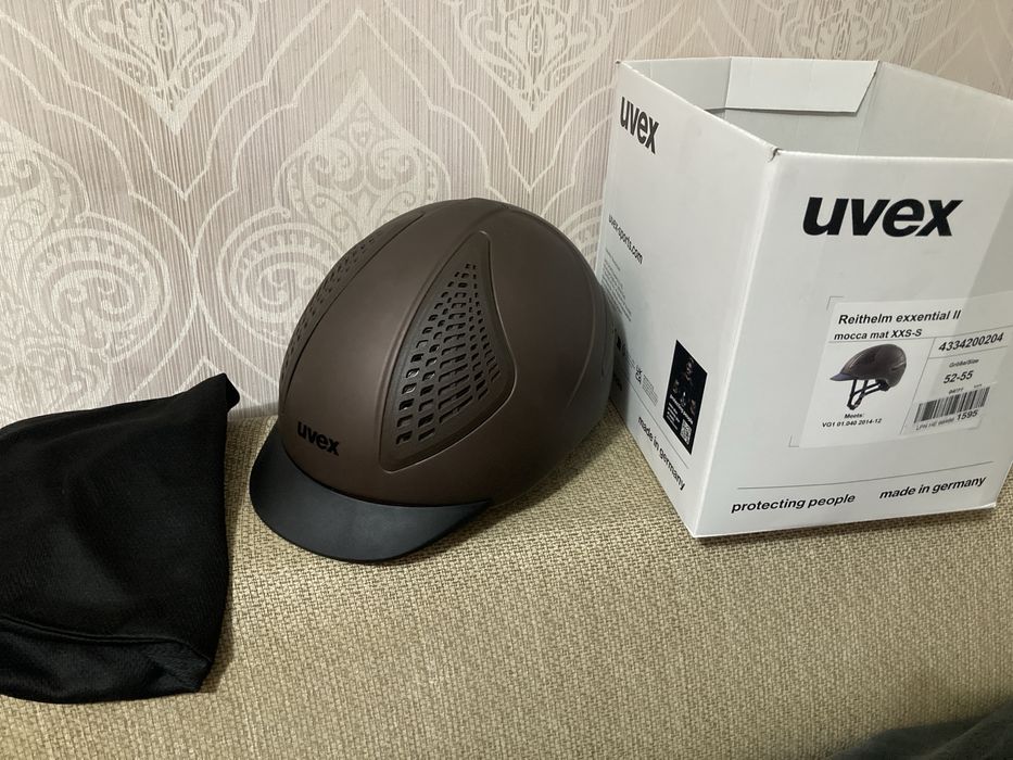 Шолом для верхової їзди Uvex Unisex exxential II MIPS 52-55см