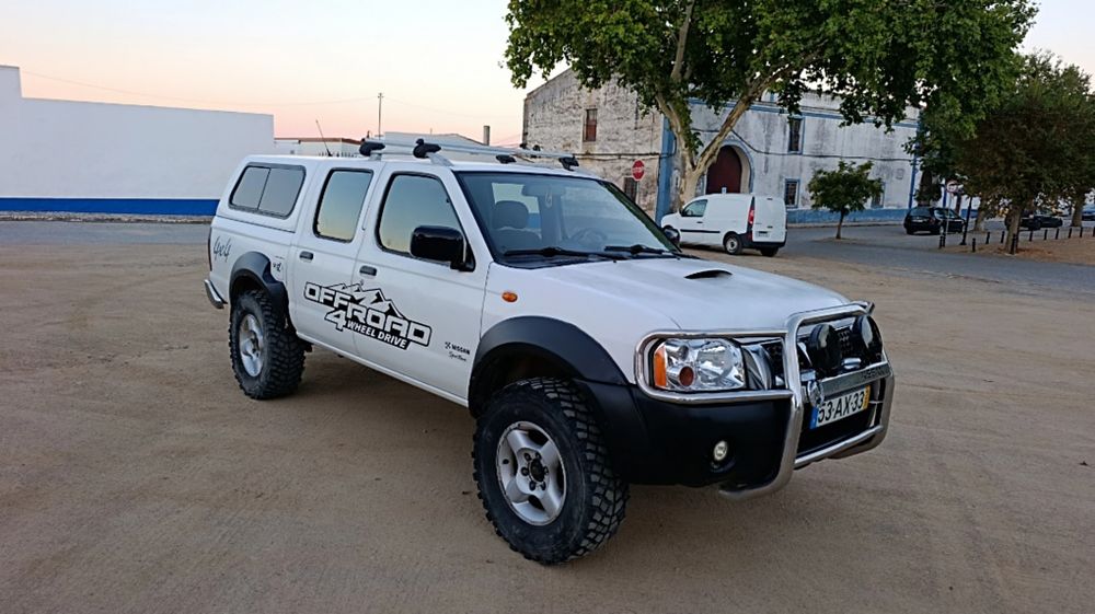 Nissan Navara d22 2.5td 133cv ano 2005