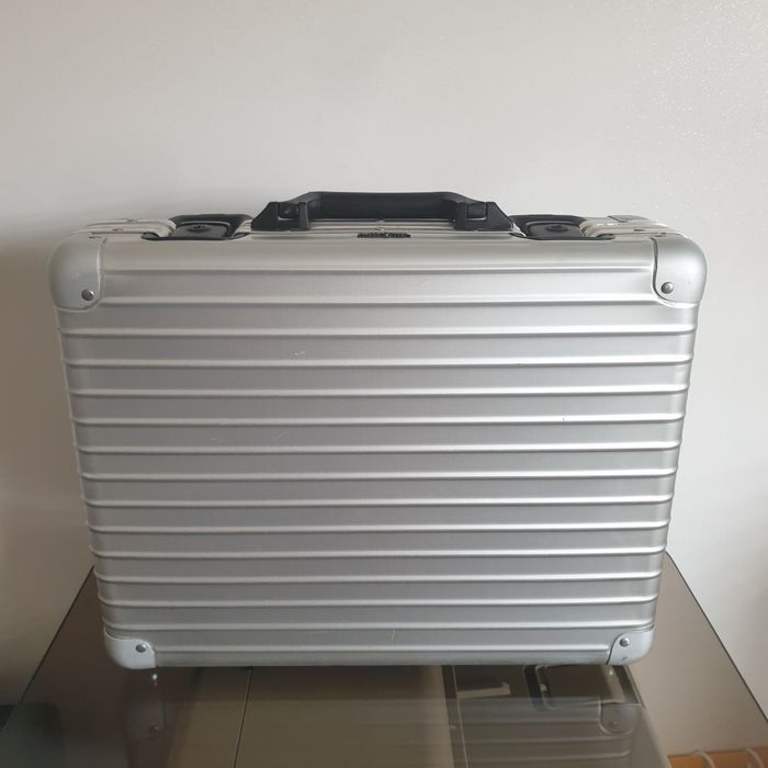 RIMOWA  walizka neseser biznesowy aluminium