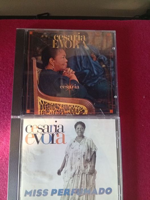 Conjunto de CDs musica Cesária Évora