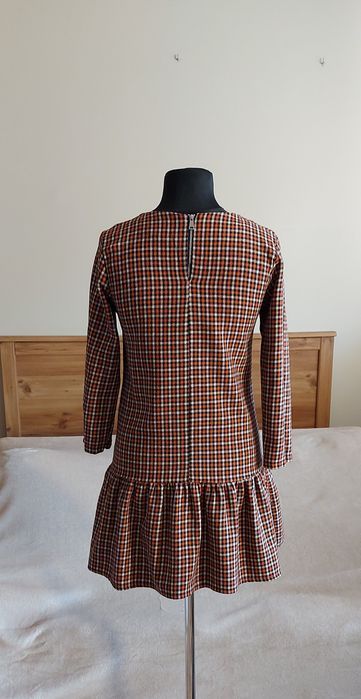 Sukienka, tunika, w kratę, falbanka, M