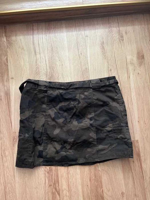 Superdry spódniczka moro 38 M mini