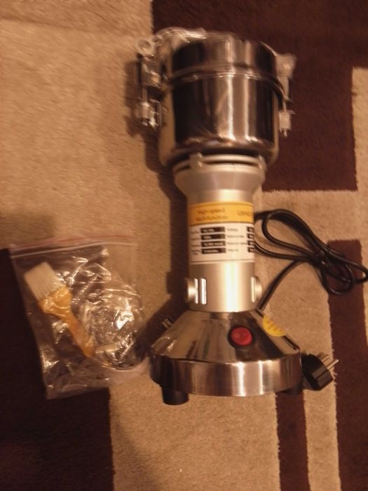 Máquina triturar 85€. Oportunidade