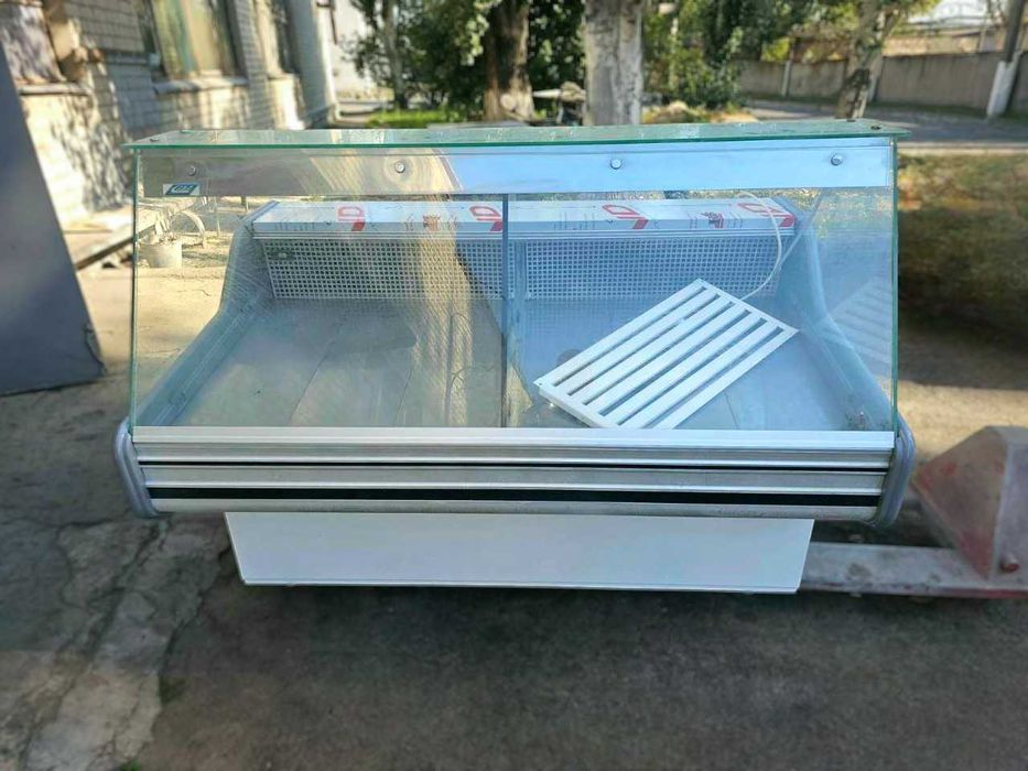 ВИТРИНЫ холодильные ШКАФЫ оборудование торгове обладнання