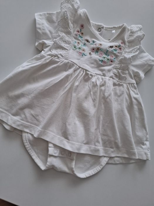 Body sukienka 68