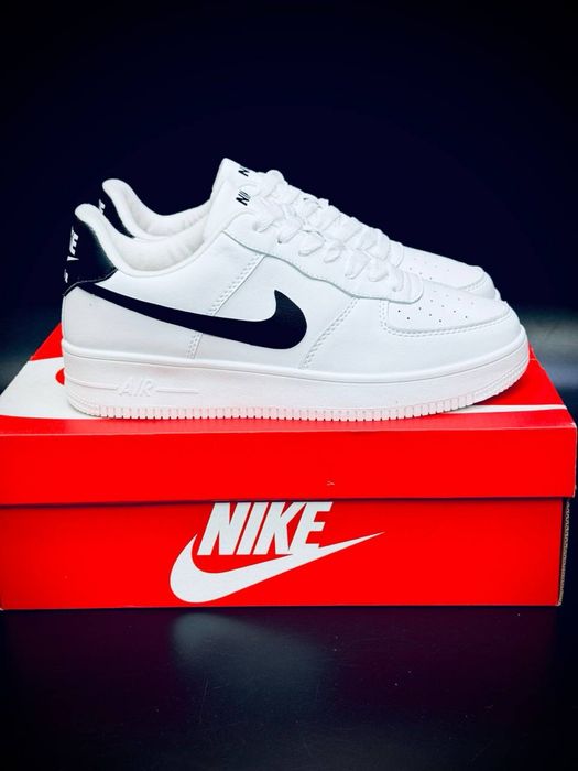 Кросовки мужские найк найки на лето белые кожаные красовки nike Nike топ качество красавки найк лето стильные красивки найк