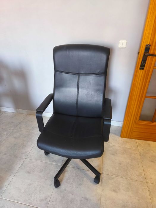Cadeira IKEA Millberget