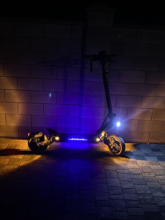 ПРОДАМ електросамакат kukiring g2 master 2025