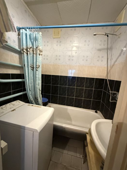 Продам 2-комнатную квартиру, Хортицкий район, ул. Героев 93-й бригады