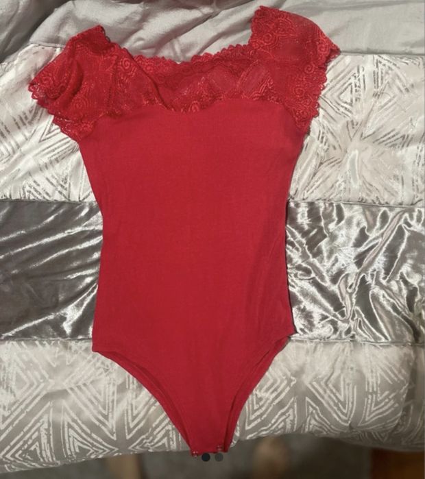 Lote de roupas e acessórios - BARATOS para DESPACHAR