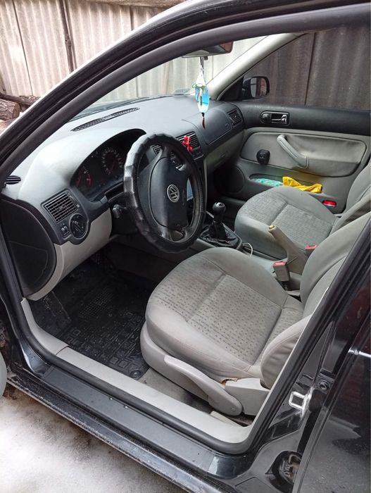Продам Wolkswagen golf 4