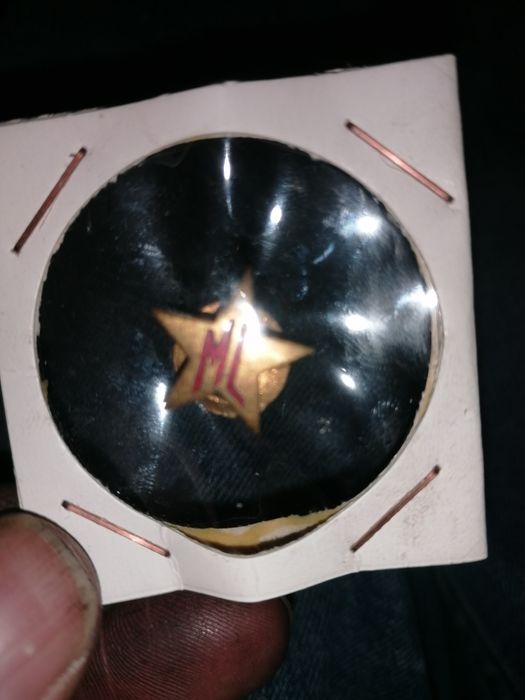 Pin Abotoadeira Antigo "ML" - Estrela Marxista-Leninista (Raro)