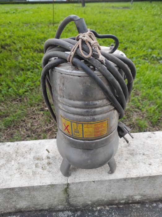 Bomba submersível em inox