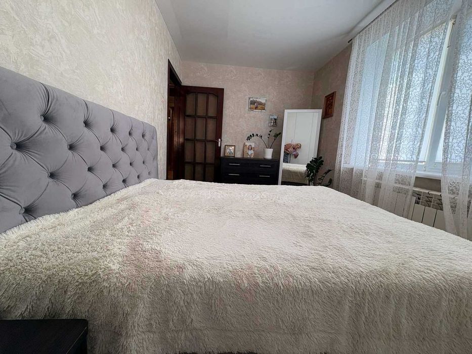 Продається 3-х кімнатна квартира на Поділлі