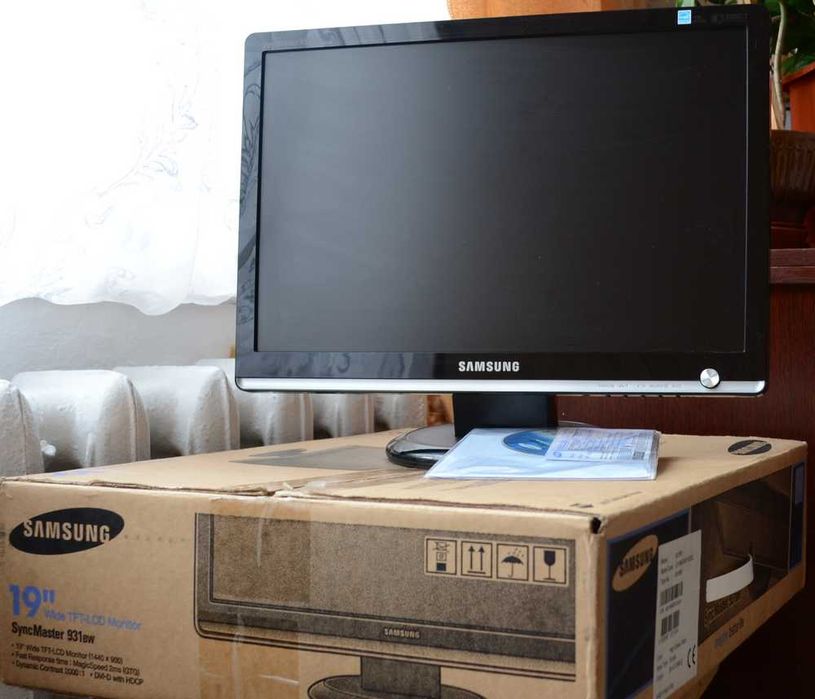 Робочий Samsung SyncMaster 931BW