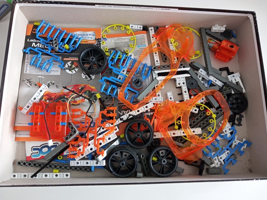 Klocki - laboratorium mechaniki