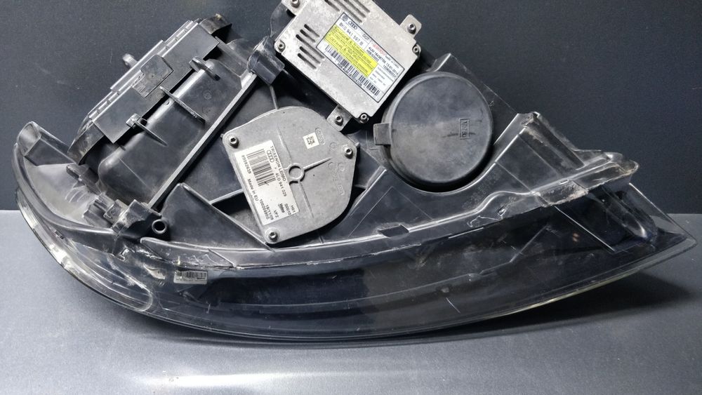 Фара Audi q7 USA Led