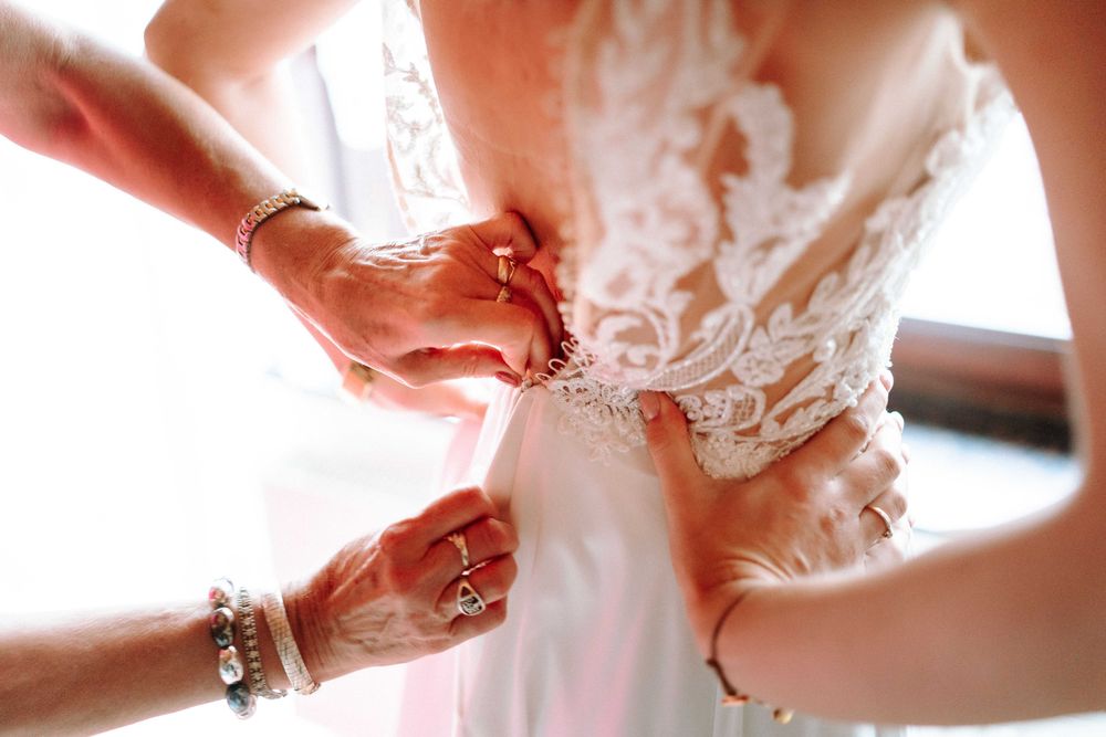 Suknia ślubna, literka A- Justin Alexander