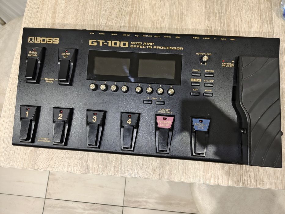 Dla Ciebie wszystko - boss gt 100 - w kategorii Instrumenty