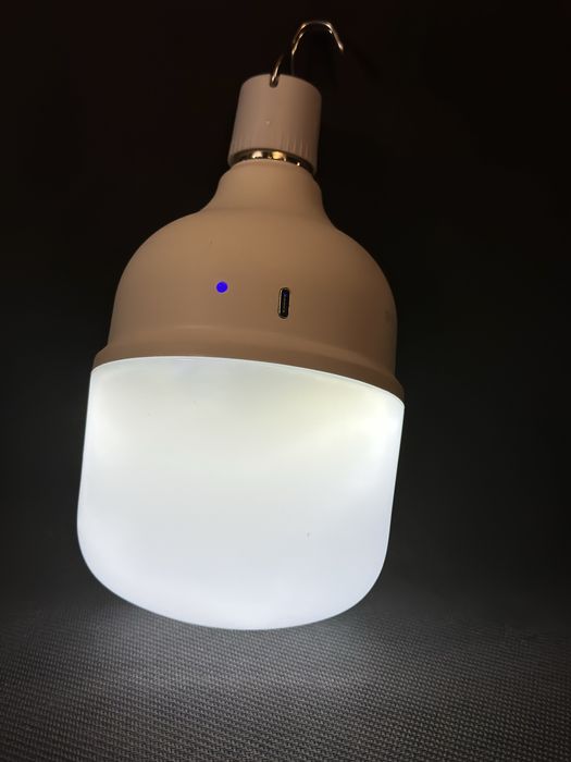 Акумуляторна LED-лампа