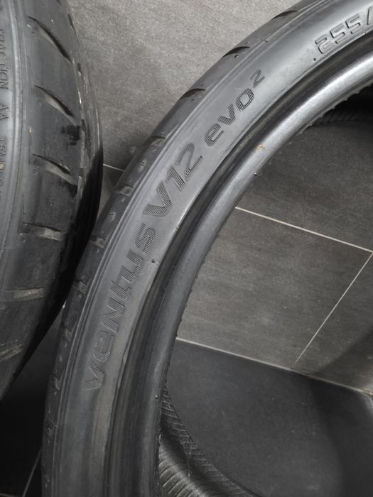 Opony letnie Hankook 255/30R20