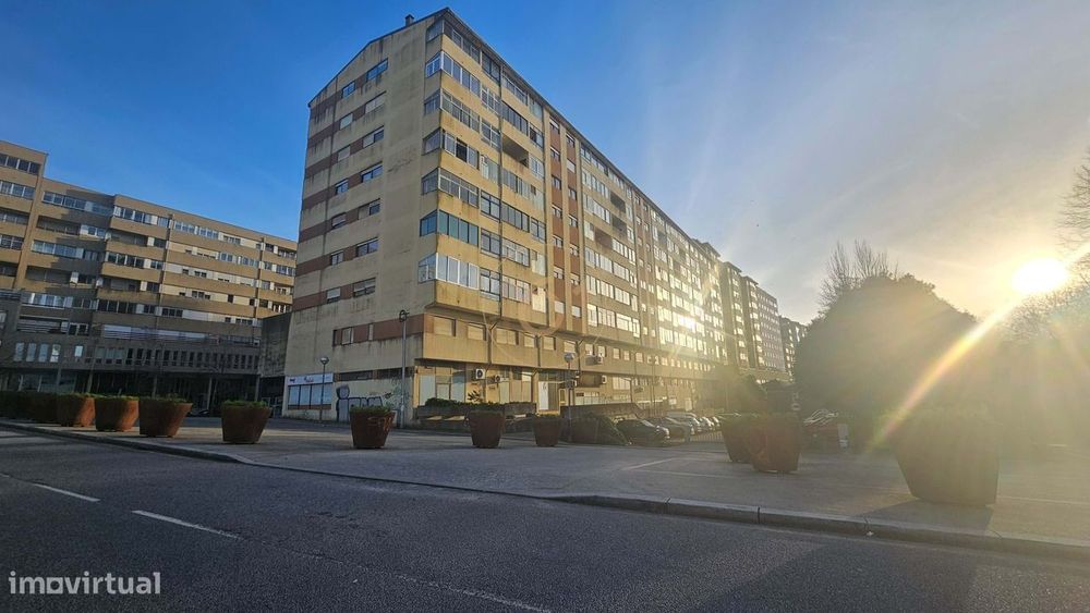 Apartamento T2+1 Centro de Matosinhos último piso — Matosinhos E Leça Da Palmeira, Porto