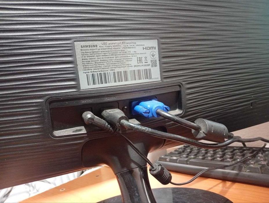Монітор 24" Samsung S24D300HS (LS24D300HSI/CI) Шдмай