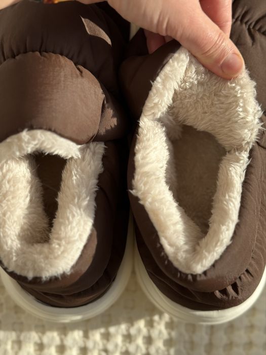 Дуті низькі черевики 38/39 коричневі/білі