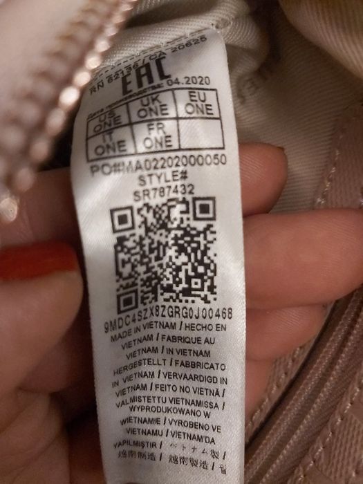 Oryginalny plecak guess delikatny róż