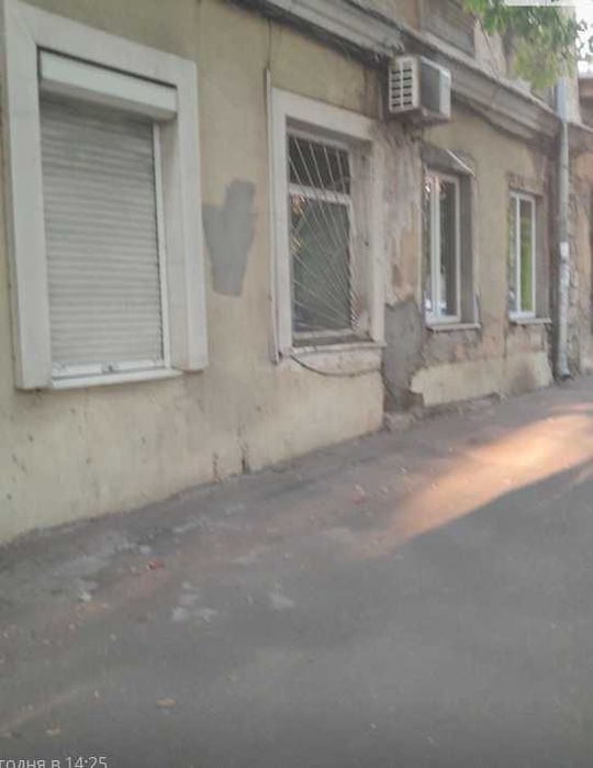 Фасадная квартира на Разумовской, под магазин, офис.