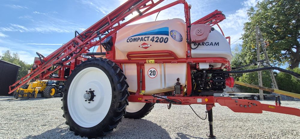 Opryskiwacz Kuhn Bargam Compact 4200, 2013r, 24/21m, GPS, Section Control, stan BDB, igła!