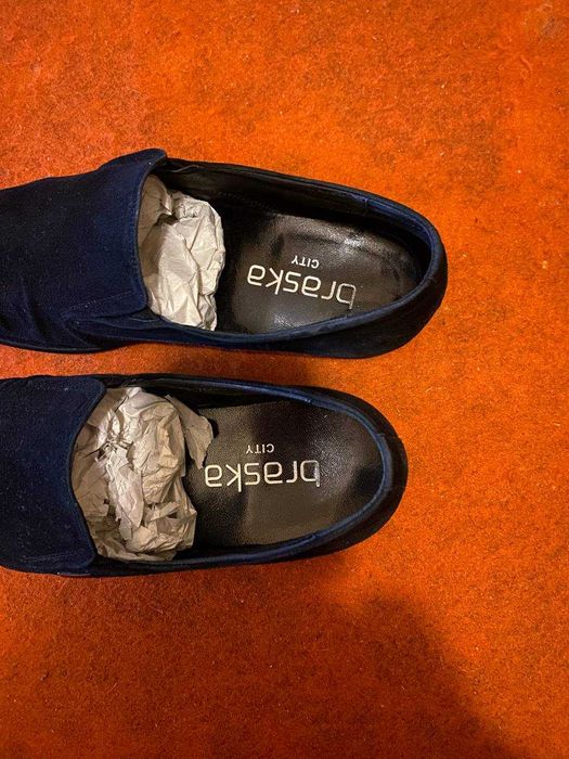 Чоловічі туфлі розмір 42 ідальний стан науральна шкіра