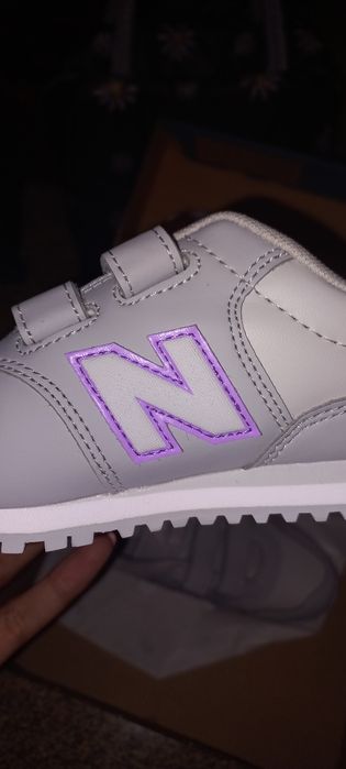 New balance criança