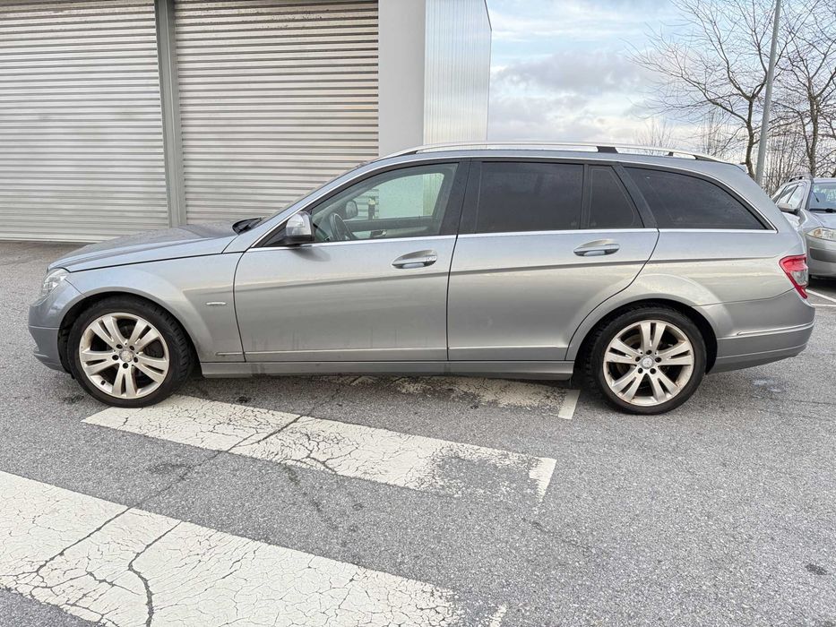 Carrinha Mercedes C200 Excelente estado