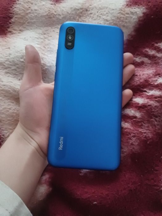 Продаю телефон Redmi 9a. Память 32/2 . Версия андроид 12