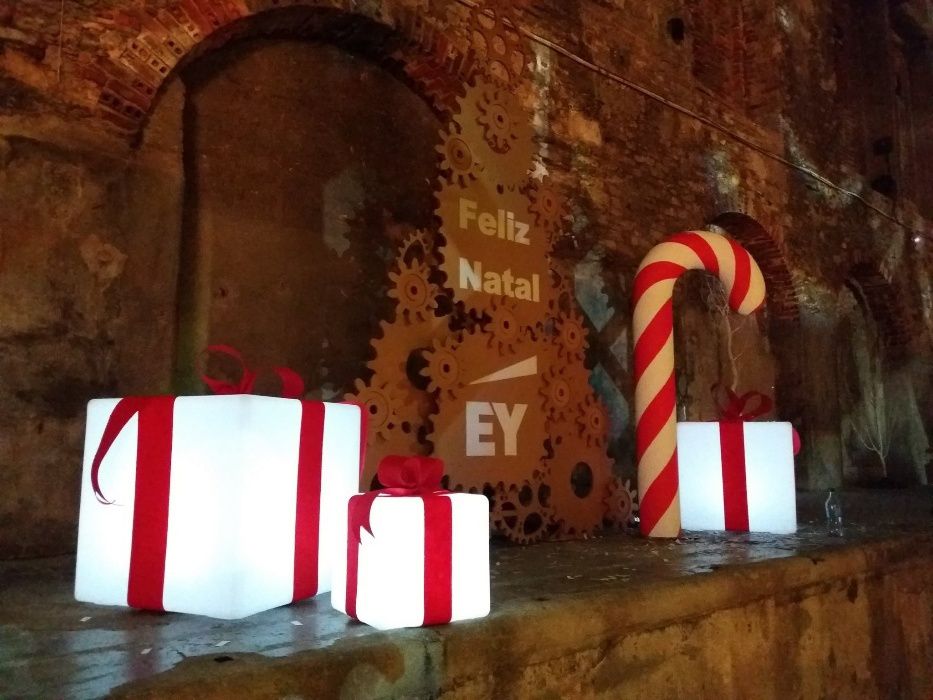 Mesa com luz catering evento