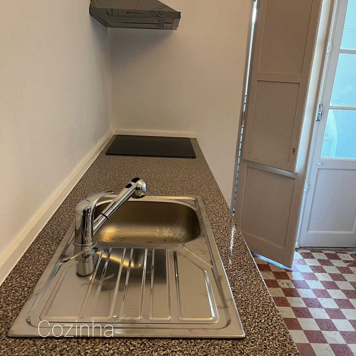 Arrendo quartos a estudantes em Lisboa - Alto da Ajuda