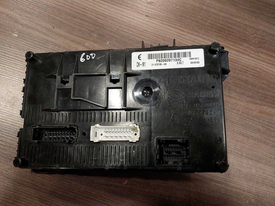 RENAULT moduł  AV4.7 UCH-N1