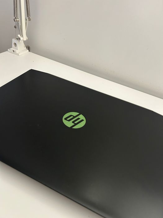 HP Pavilion Gaming Ryzen 5/16GB/512 GTX1650Ti 144Hz