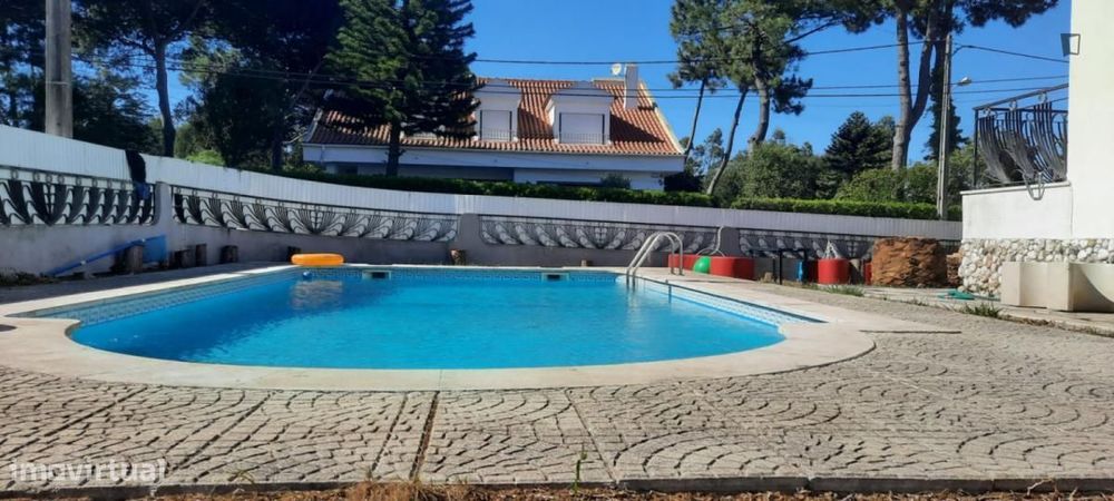 Quarto - localizado em Lisbon