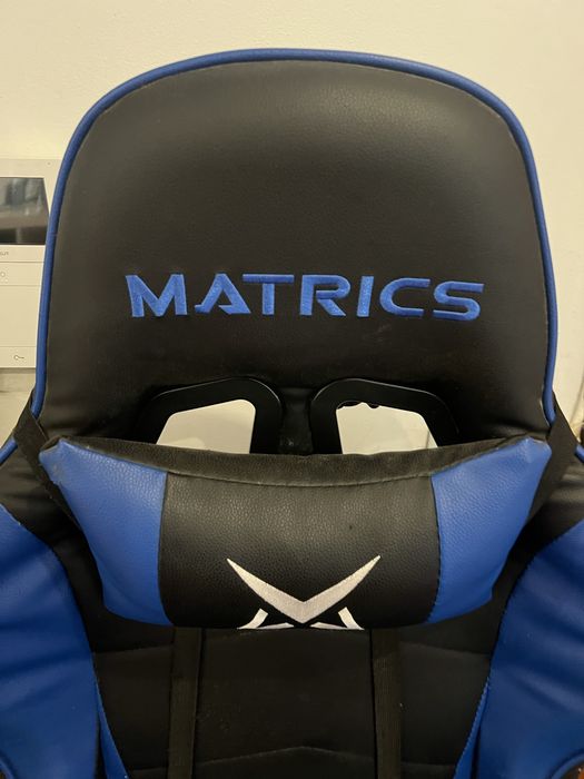 Cadeira GAMER quase nunca usada.