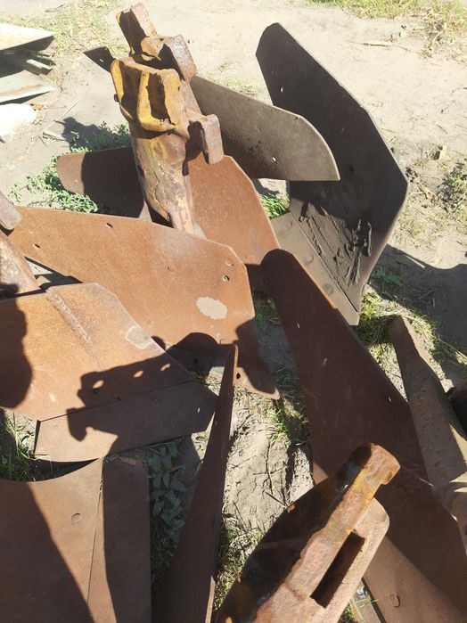 корпус плуга плн-3 в сборе