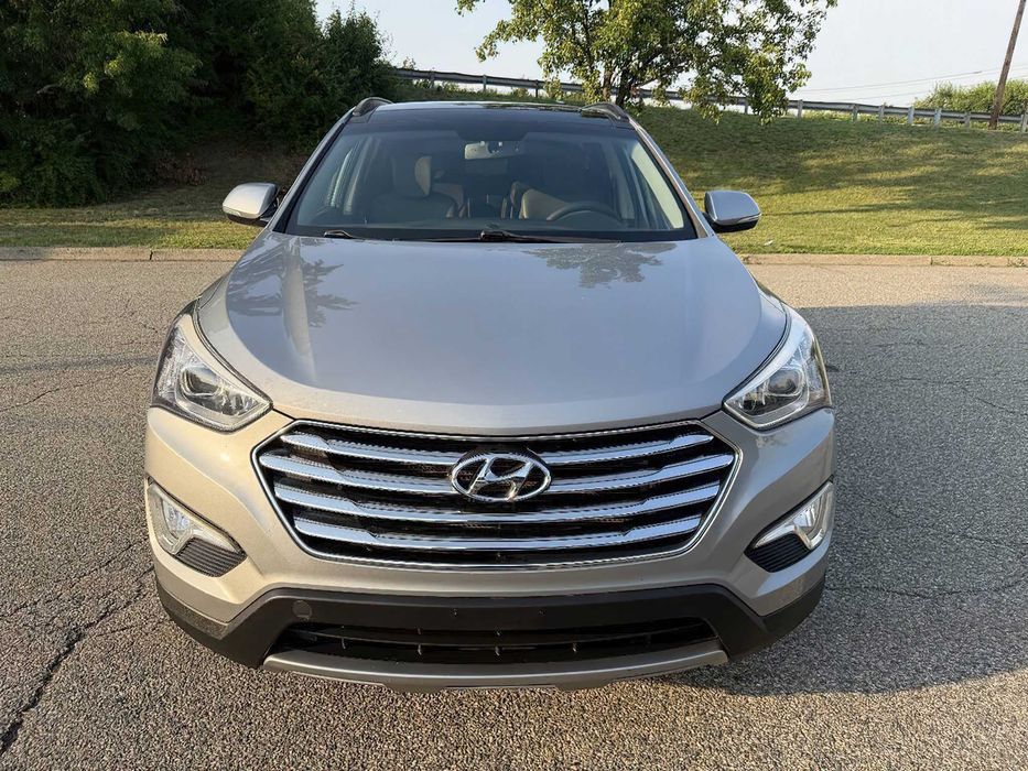 Hyundai Santa Fe      2016