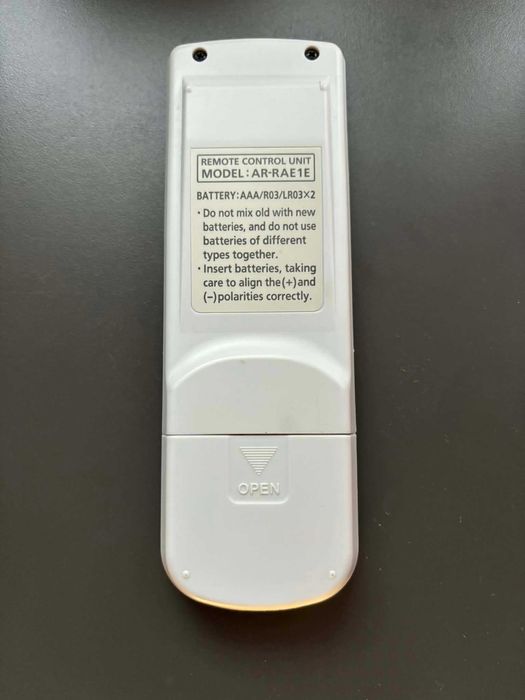 Pilot klimatyzatora Fujitsu AR-RAE1E