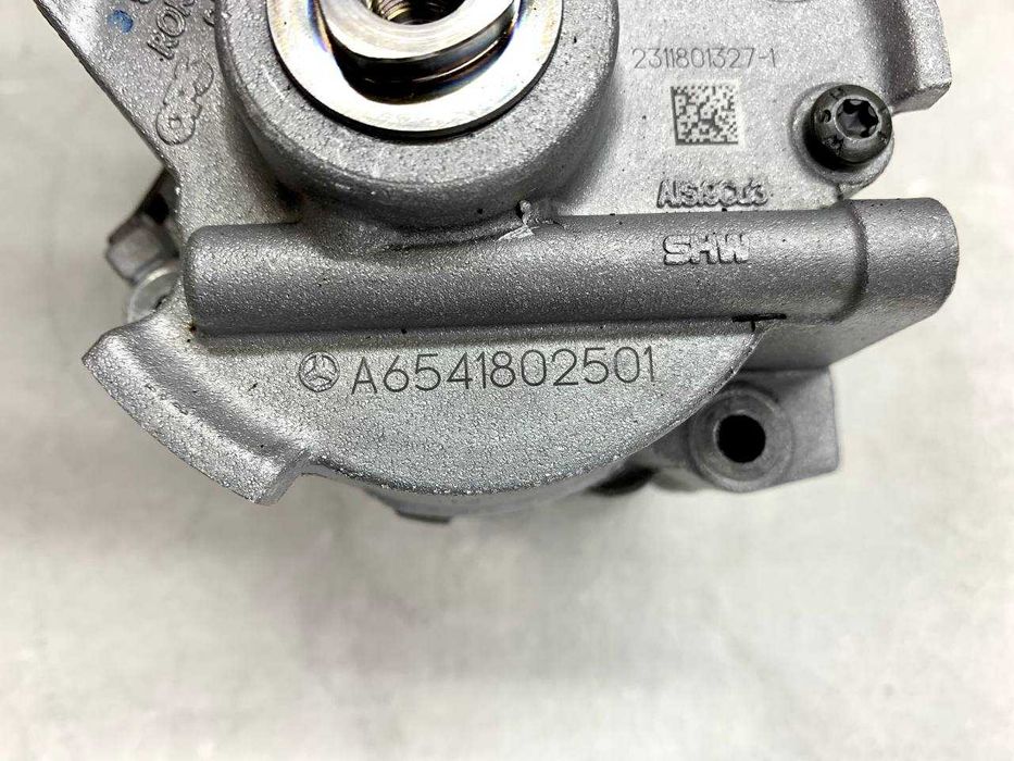 Масляний насос / насос масла Mercedes OM139 OM256 OM654