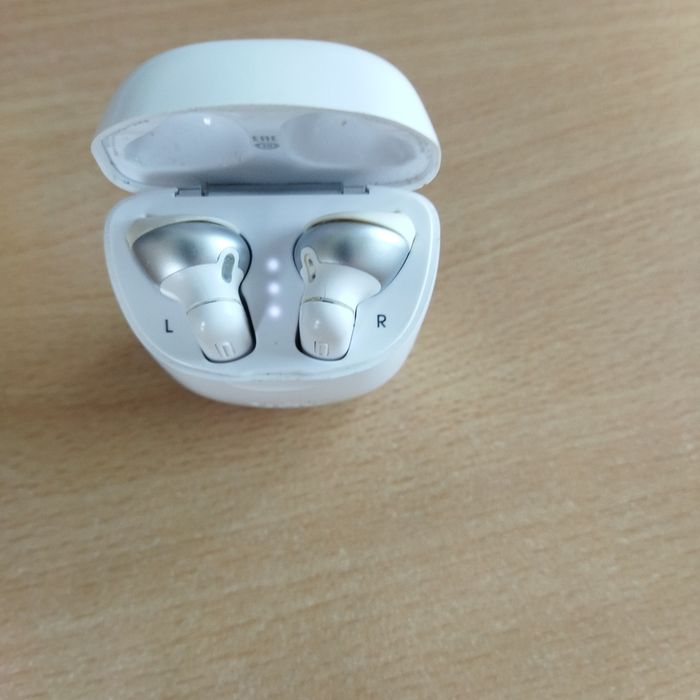 Наушники беспроводные JBL TUNE 225 TWS