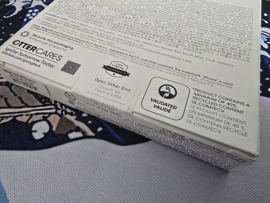 Capa Otterbox Iphone 16 Pro Selada
