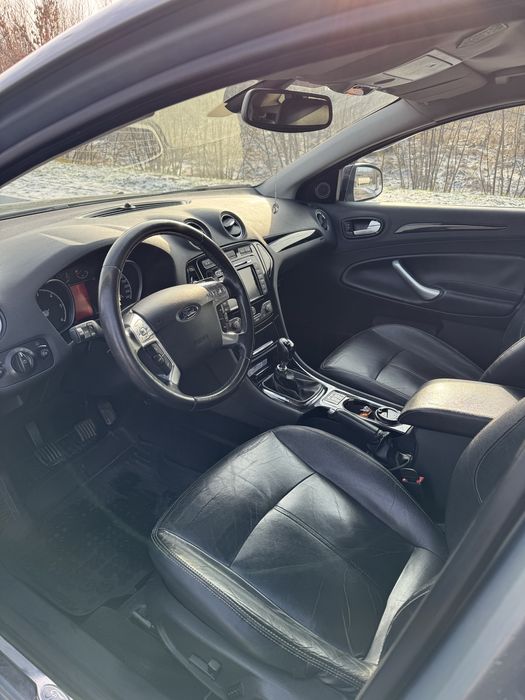 Автомобіль Ford Mondeo 2007 1.8 diesel