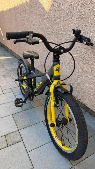 Дитячий велосипед,розмір коліс 16